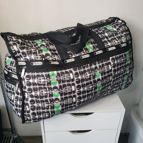 Le Sport Sac Green White Black Weekender Duffle Bag Suitcase + Makeup Tote - Picture 1 of 13